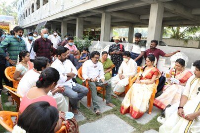 Kothi Kommachi Shooting: వైజాగ్ లో శరవేగంగా షూటింగ్ జరుపుకుంటున్న 'కోతి కొమ్మచ్చి' ! |