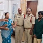 పోయిన రూ.8 లక్షల బంగారు తాళిబొట్టు.. గంటల్లోనే గుర్తించి భక్తురాలికి అప్పగించిన తిరుమల పోలీసులు..! Tirumala Police Gold Recovery. | | ACTPnews