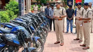 Tirupati: కాజేస్తారు.. అడవిలో దాచేస్తారు.. తిరుపతిలో ఘరానా దొంగల అరెస్ట్.. రూ.20 లక్షల విలువైన వాహనాలు స్వాధీనం | ఆంధ్రప్రదేశ్ వార్తలు | ACTPnews