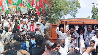 Congress Protest: చలో లోక్ భవన్ ముట్టడిలో కాంగ్రెస్ నేతలు, మంత్రులు అరెస్ట్.. సీఈసీ రాజీనామా కోసం నిరసనల హోరు | తెలంగాణ వార్తలు | ACTPnews